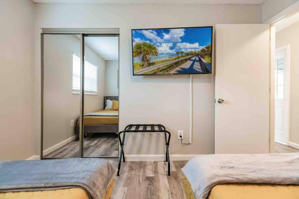Poolside Oasis-5 Miles From Venice Beach Εξωτερικό φωτογραφία
